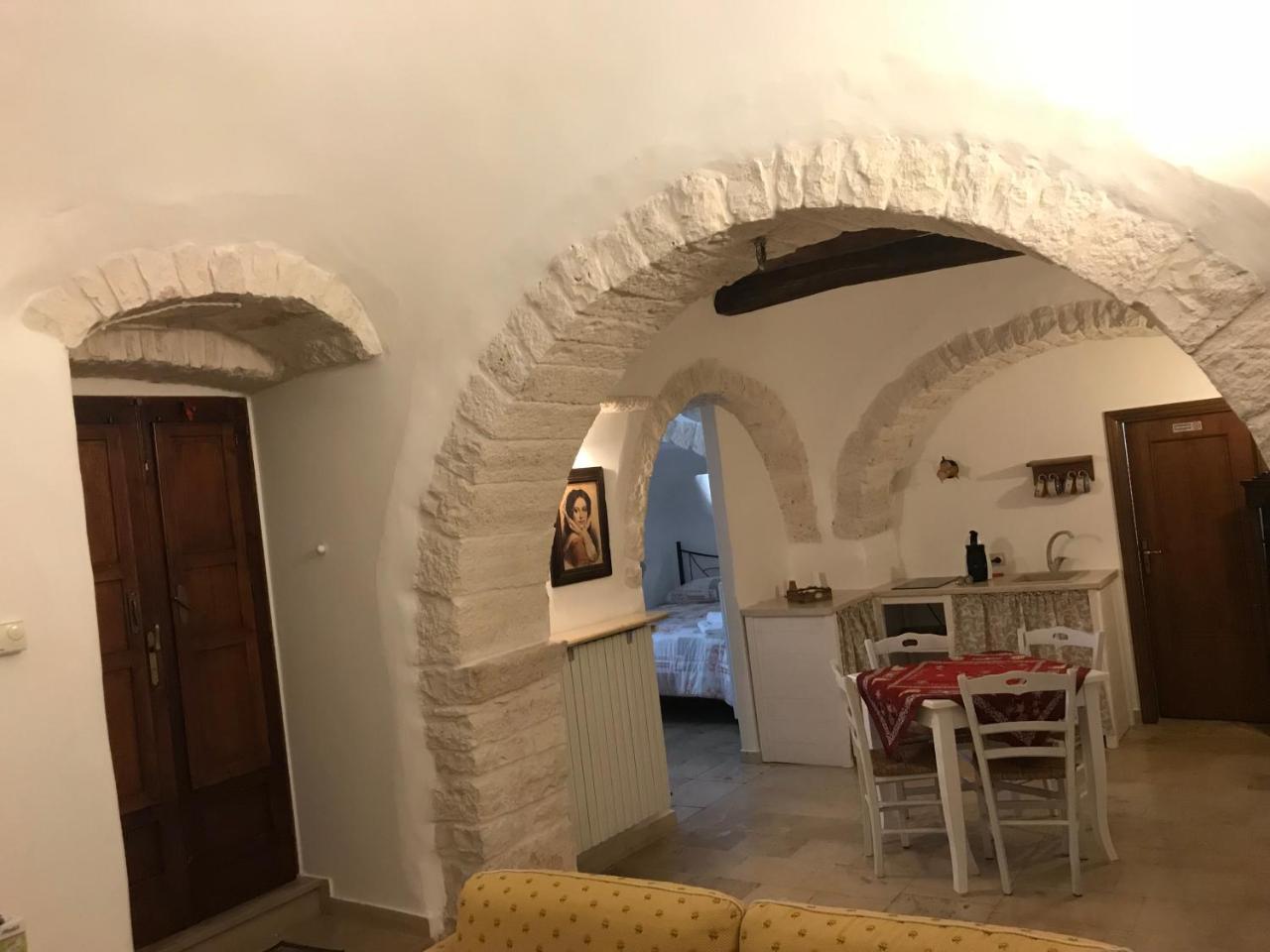 A Due Passi Dal Centro - Trullo Apartment Alberobello Exterior photo